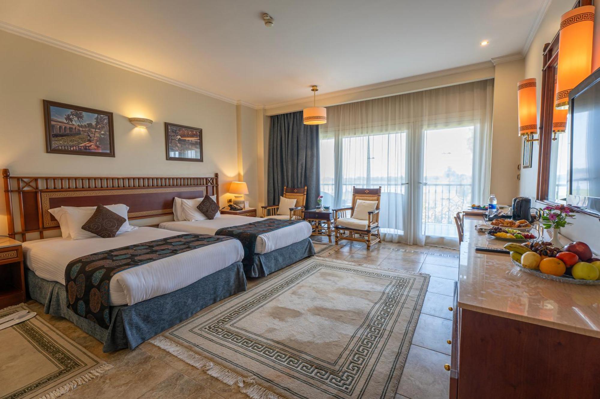 Jolie Ville Hotel & Spa Kings Island Луксор Экстерьер фото A room at the hotel