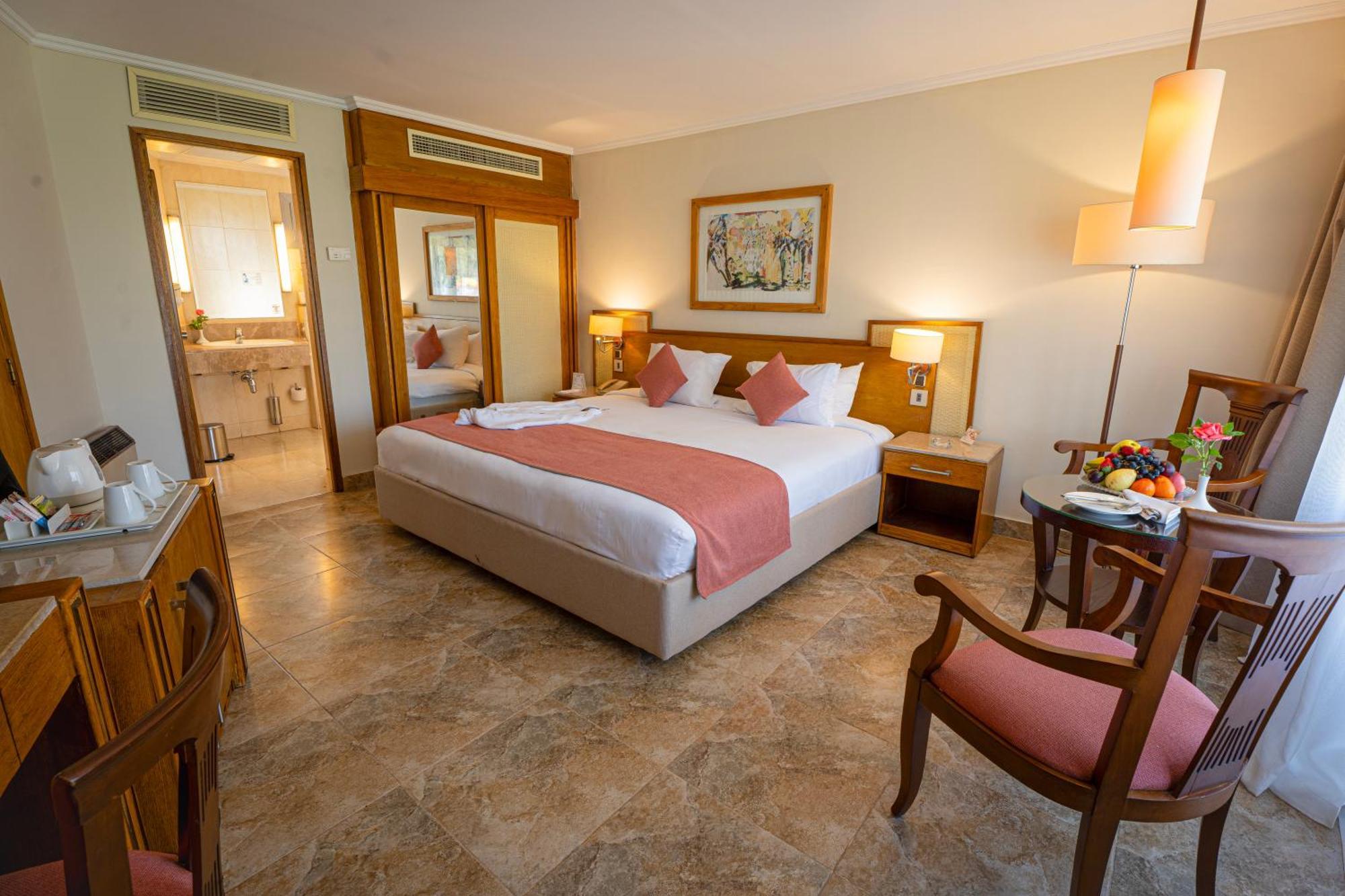 Jolie Ville Hotel & Spa Kings Island Луксор Экстерьер фото A room at the Dead Sea Spa Magdiel